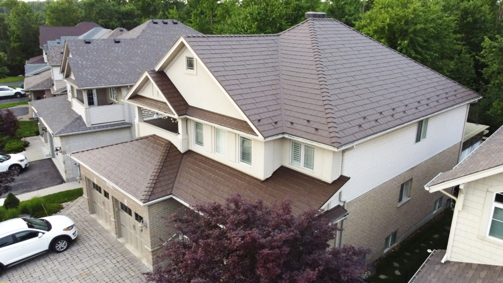 Armadura Crinkle Kodiak on an Ontario home in Guelph.